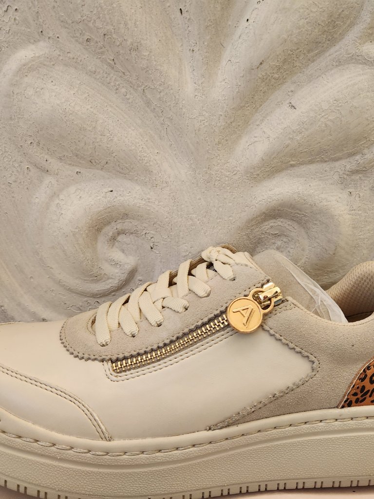 Alegria "Averie" Platform Sneakers. Nib. Size 7.5 — image 5 of 8